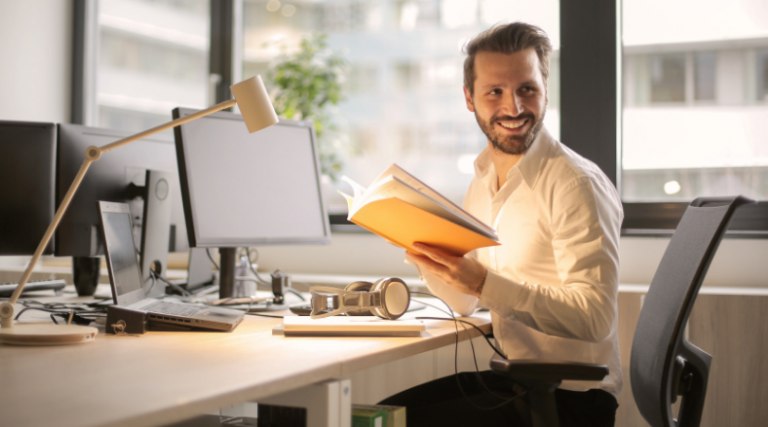 Developing Good Employee Relations Ajuda